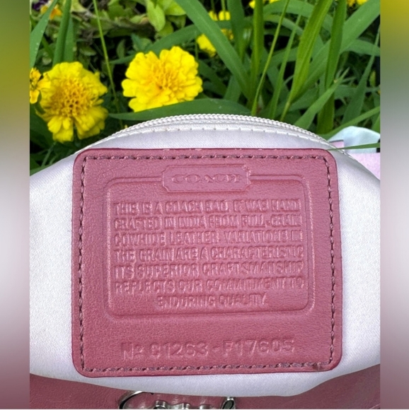 Coach Ashley Hippie EUC - Picture 10 of 12